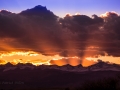 Three_Rays_Sunset_light_copyr_pd